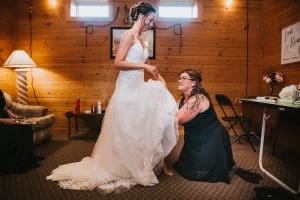 10 Tips if You're Doing your wedding day makeup 