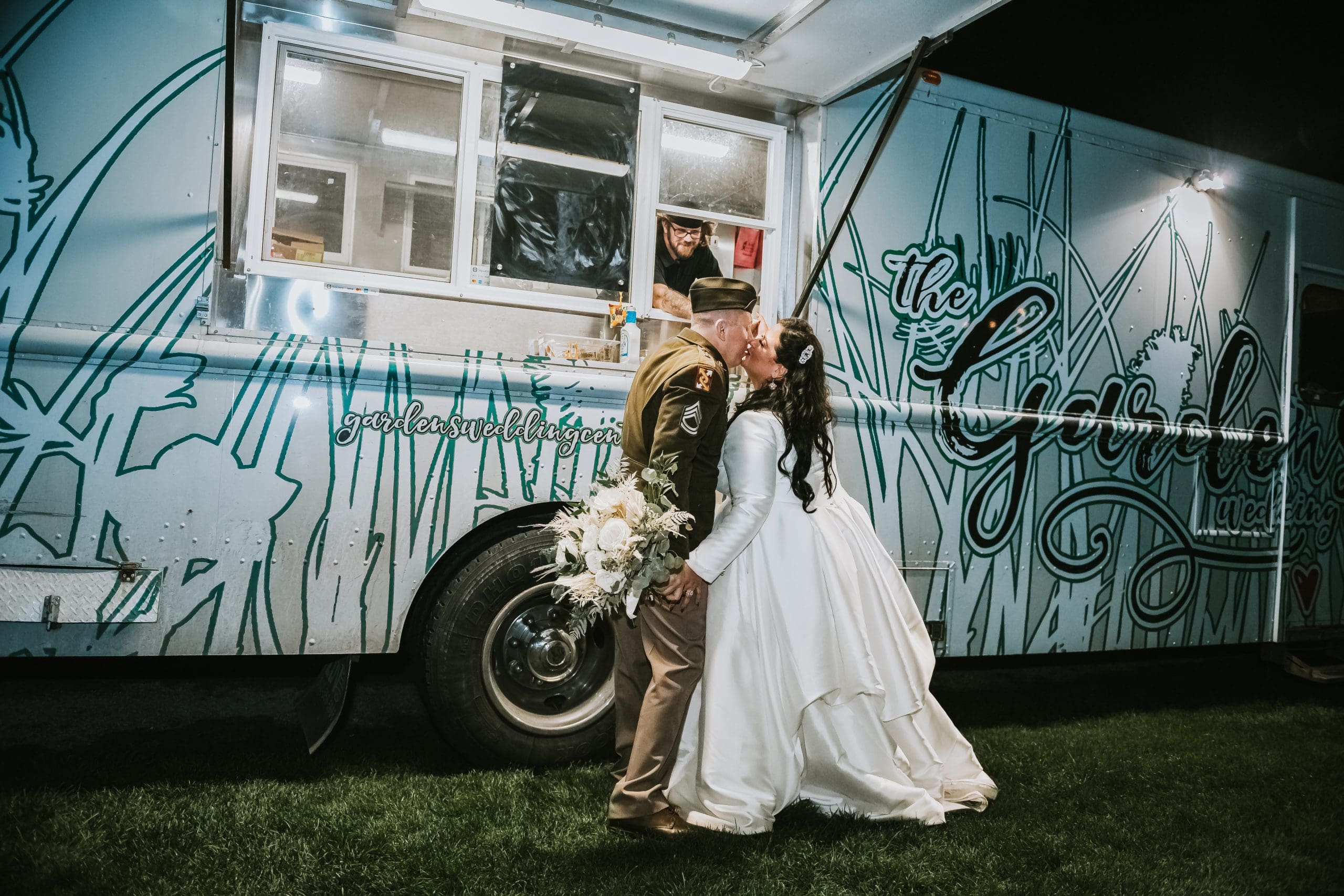 food truck wedding catering
