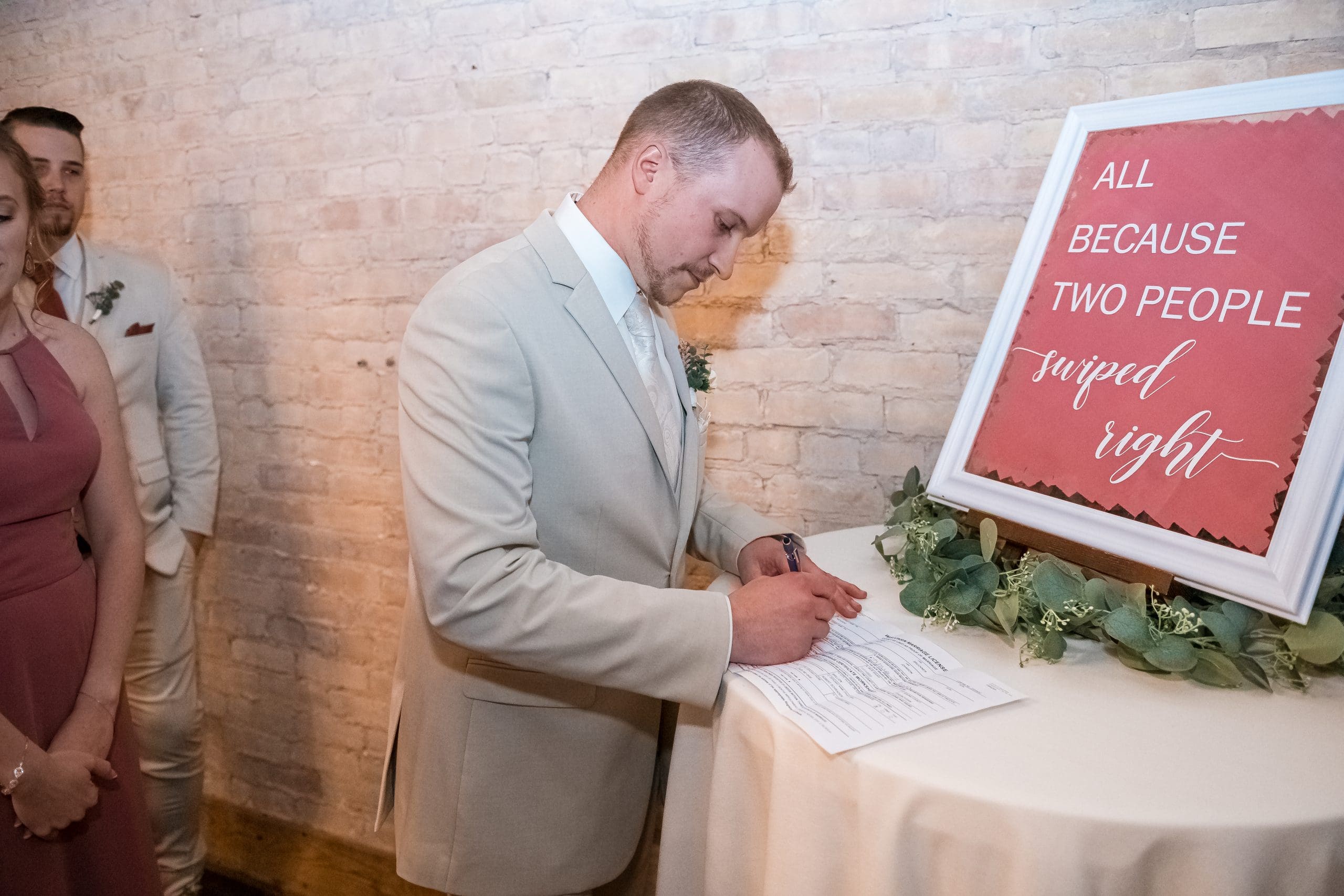 the best inspirational readings for your wedding